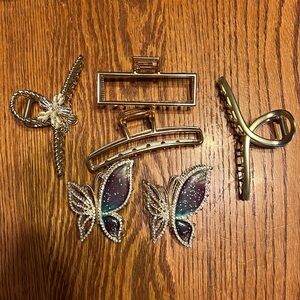 Hair clips